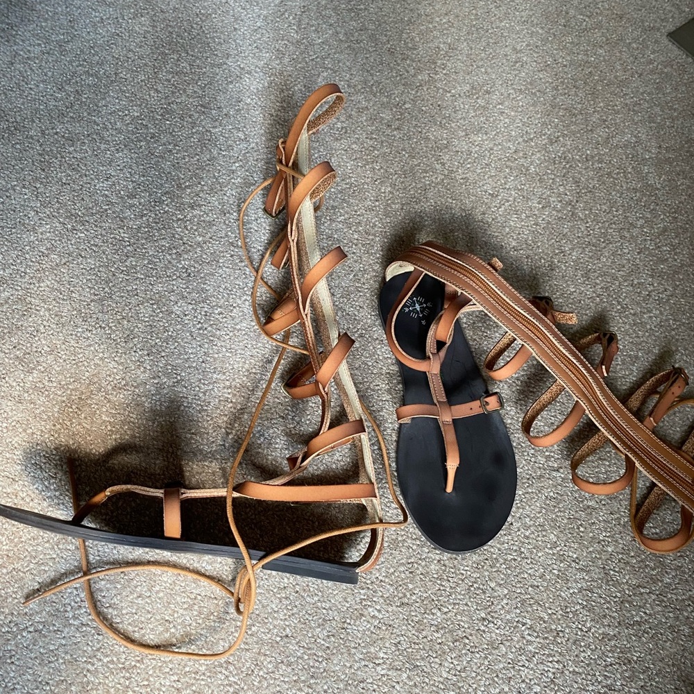 Free People Gladiator Sandals Size 7.5